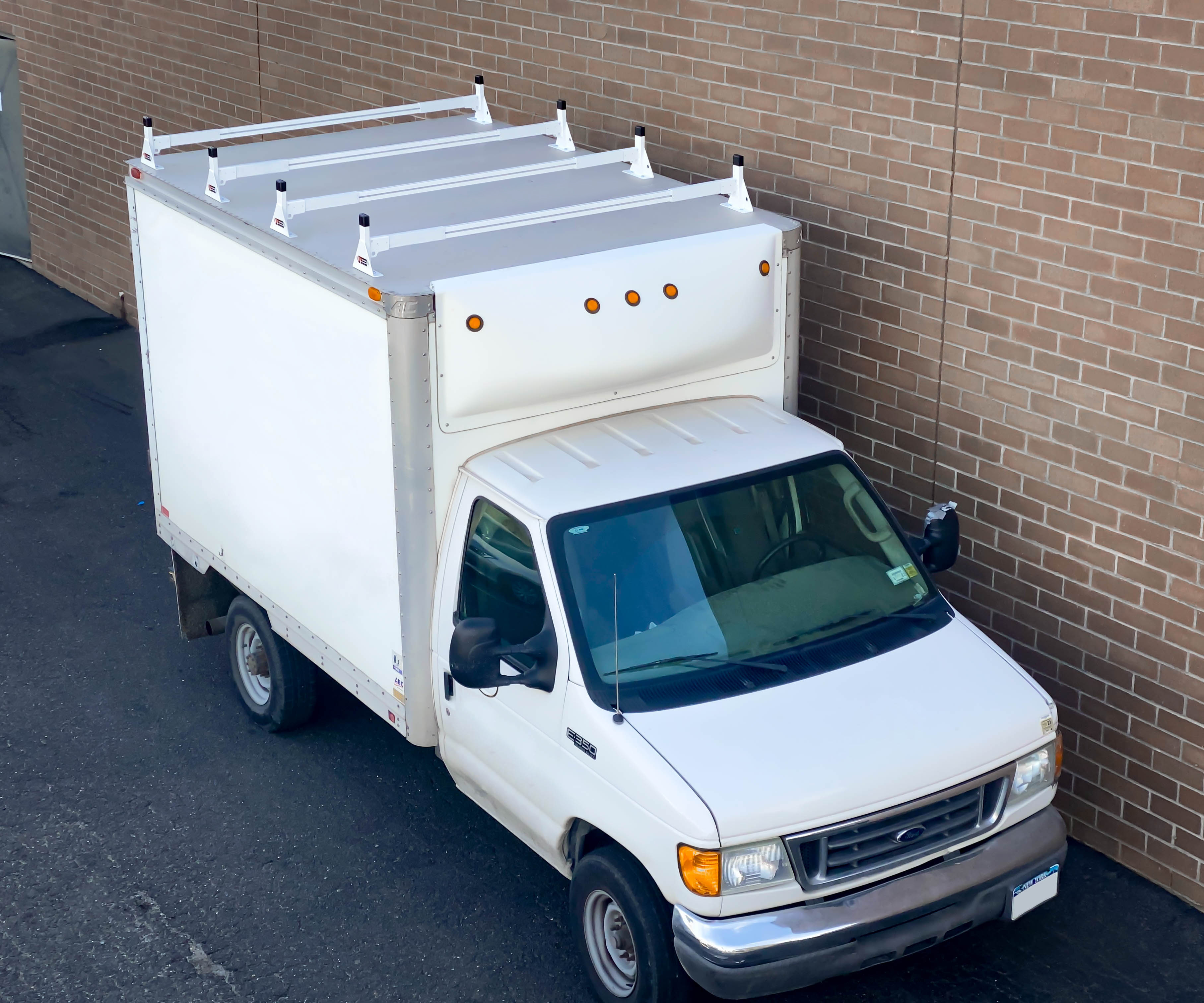 H1 Top Mount For Box Trucks